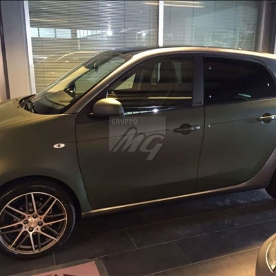 Car Wrapping Smart BRABUS colore verde militare 3M